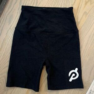 NWT Peloton x Beyond Yoga Space Dye Black Bike Short Medium
